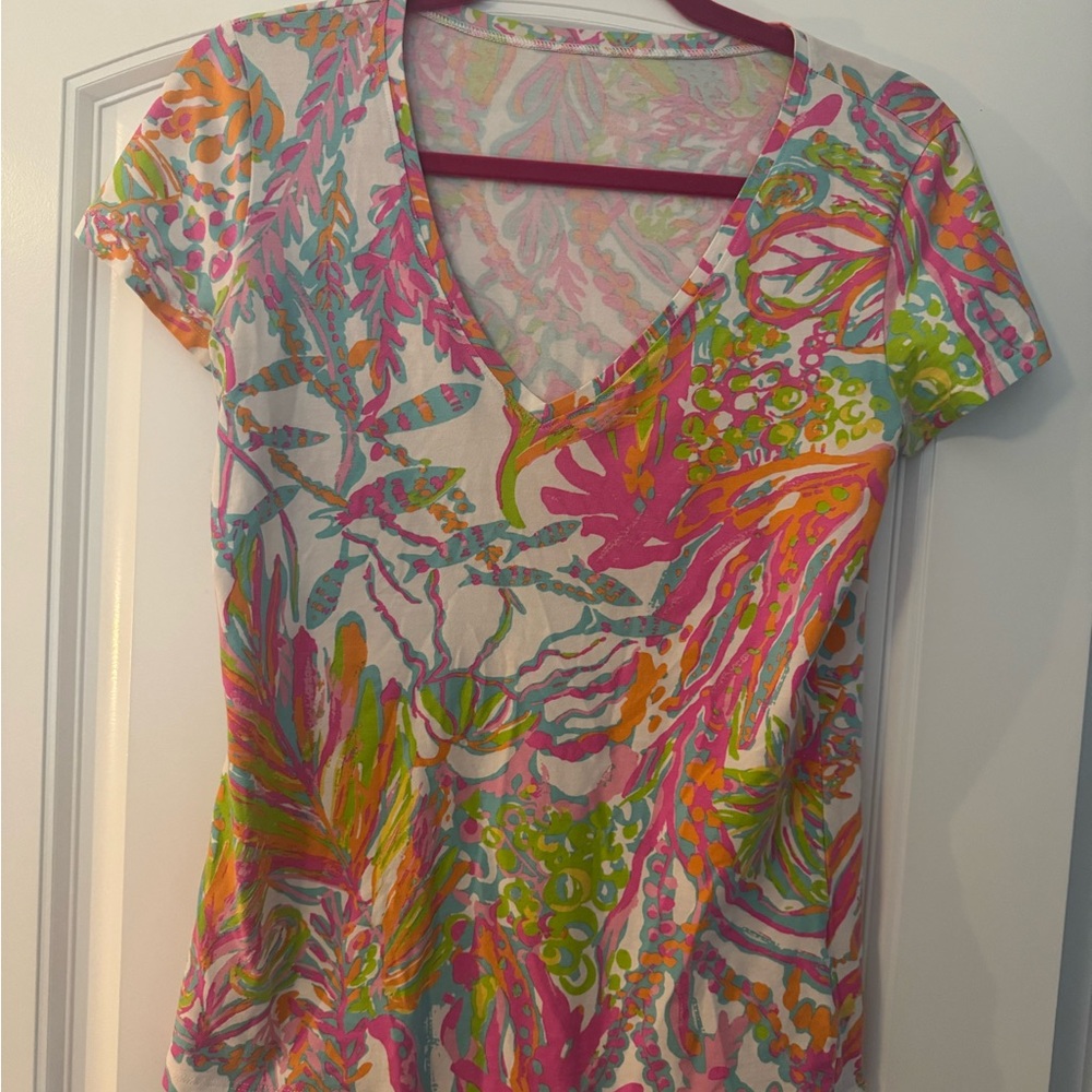 Lilly Pulitzer Pink and Orange Graphic Fitted Short Sleeve Tee